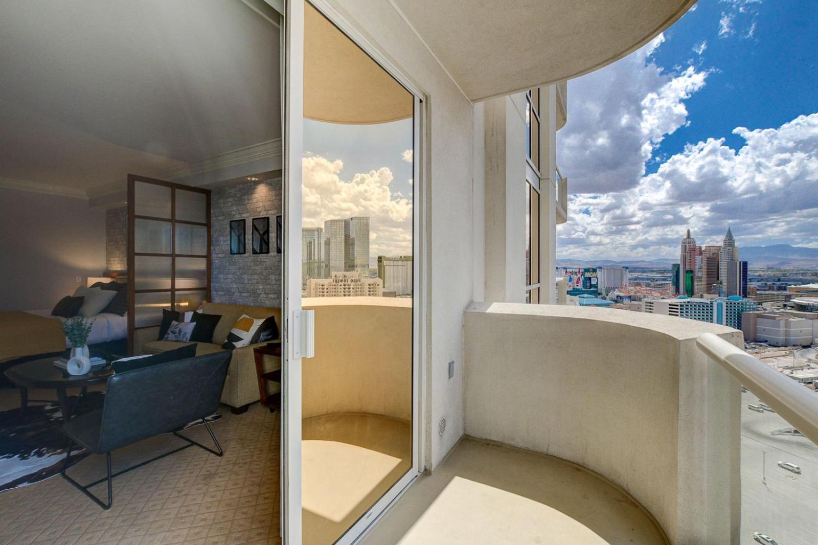 Premium Suite Mgm Signature High Flr Balcony Strip View Las Vegas Eksteriør billede